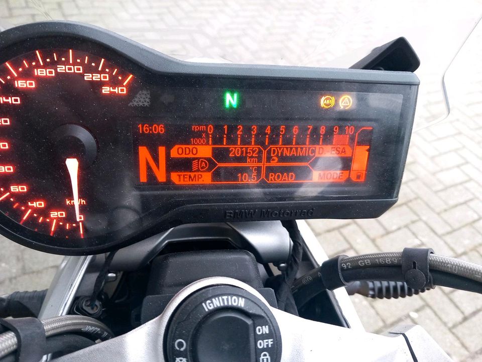 BMW R1200R LC 3 Pakete in Lohne (Oldenburg)