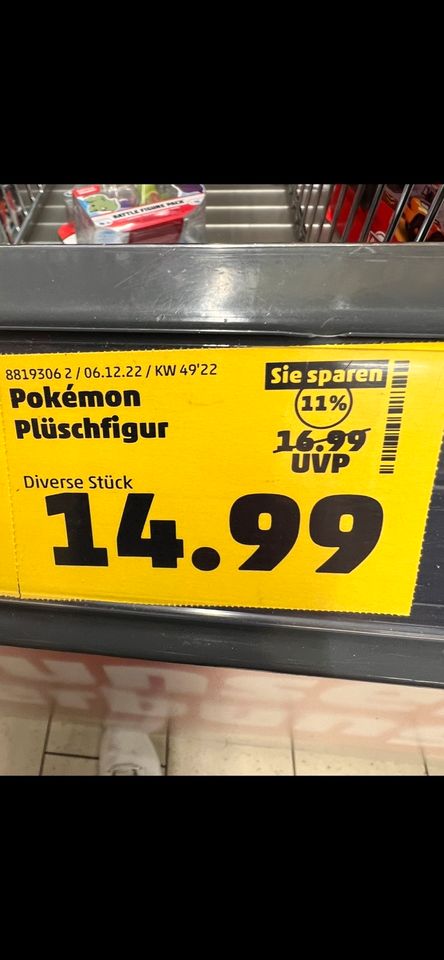 Neue pokemon plüschfigur battle figure pack larvitar, morpeko in Krefeld