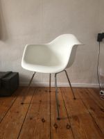 Orig. Vitra Eames 2 Plastic Armchair Sidechair Stuhl Ray Charles Berlin - Mitte Vorschau