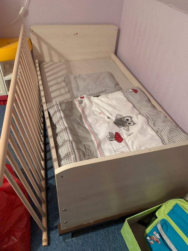 Kinderbett Babybett Gitterbett in Barsbüttel