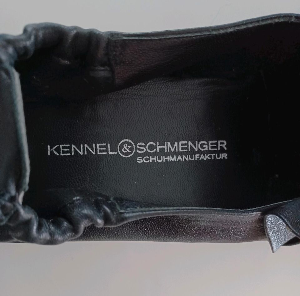 Halbschuhe von Kennel & Schmenger in Leinfelden-Echterdingen