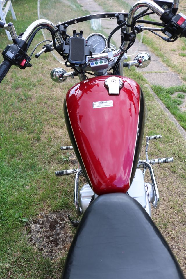 YAMAHA Virago XV 125 in ROT in Gechingen