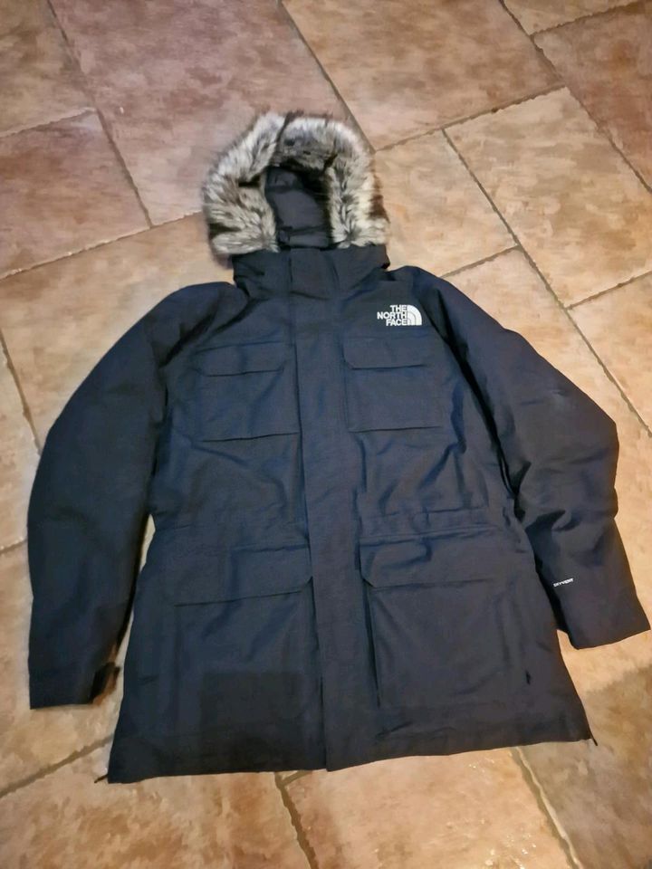 The North Face Winter Jacke mit Kauptze und Fell XL in Kiel