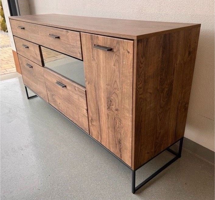 Sideboard / Kommode braun in Höchstädt a.d. Donau