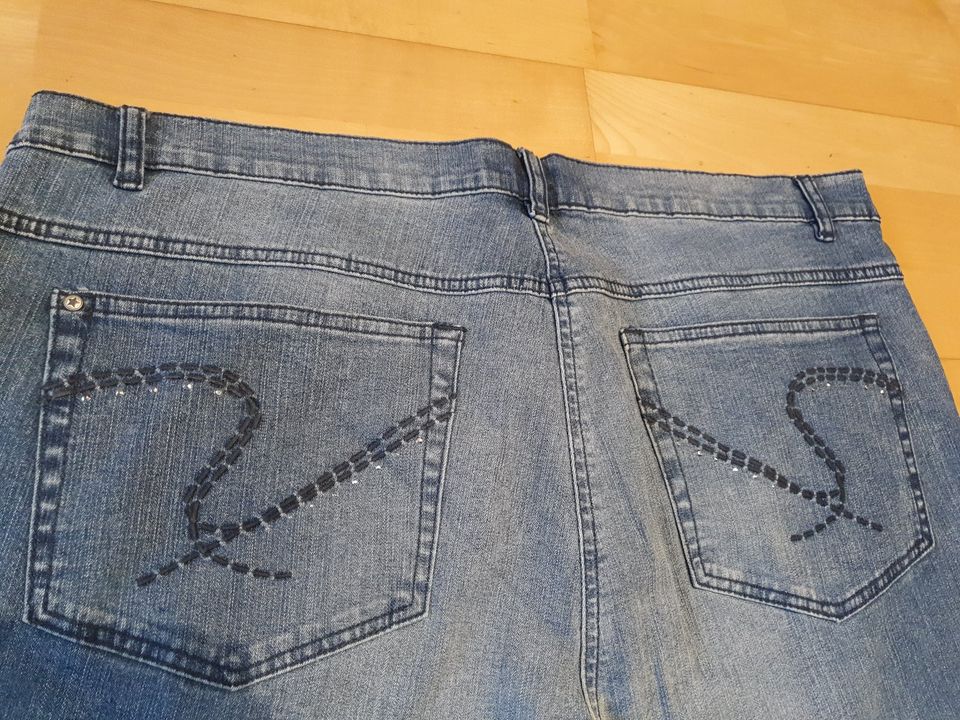 Ulla Popken Jeans blau 50 in Sankt Wolfgang