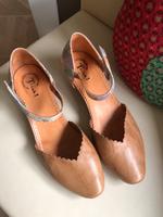 Think Schuhe Sandale Gr. 40 Beige Niedersachsen - Lüneburg Vorschau