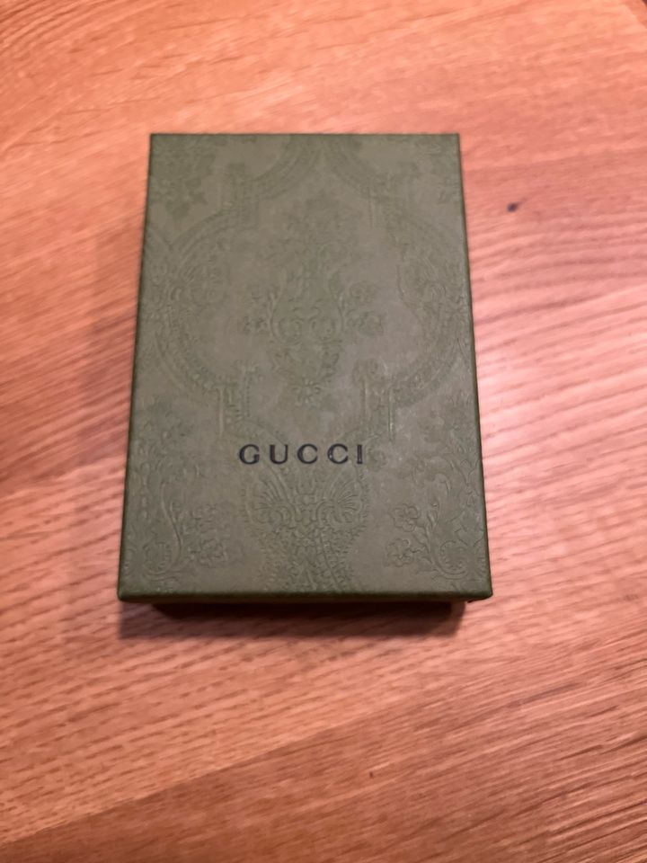 Gucci Kartenetui schwarz  Leder neu unbenutzt in Oberau