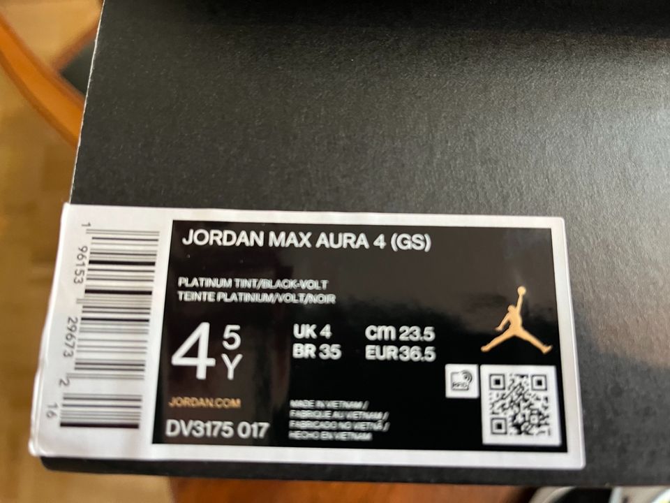 Nike Jordan Max Aura 4  Gr. 36,5 in Witten