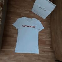 Shirt Calvin Klein NEU  36 /38  weiß 11€ inkl. Versand Brandenburg - Nexdorf Vorschau