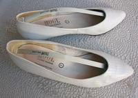 weiße Leder- Pumps zur Hochzeit ,fast neu! Bayern - Erlangen Vorschau