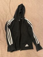 Adidassweatjacke Gr128/134 Bayern - Hunderdorf Vorschau