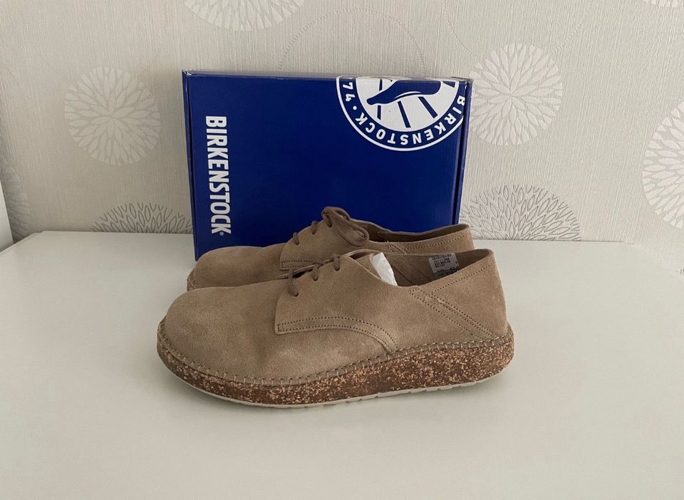 Bienenstock Gary 42 NEU OVP beige echtes Leder in Köln