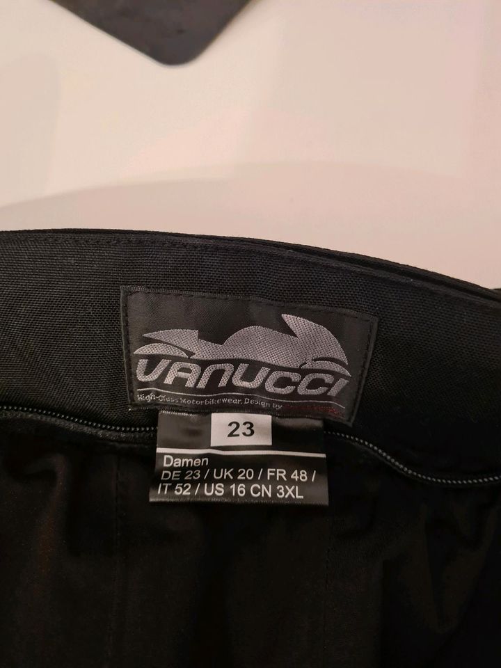 Motorrad Motorradhose Damen Vanucci Gr.23 Gr.42/44 *wie Neu* in Baunatal