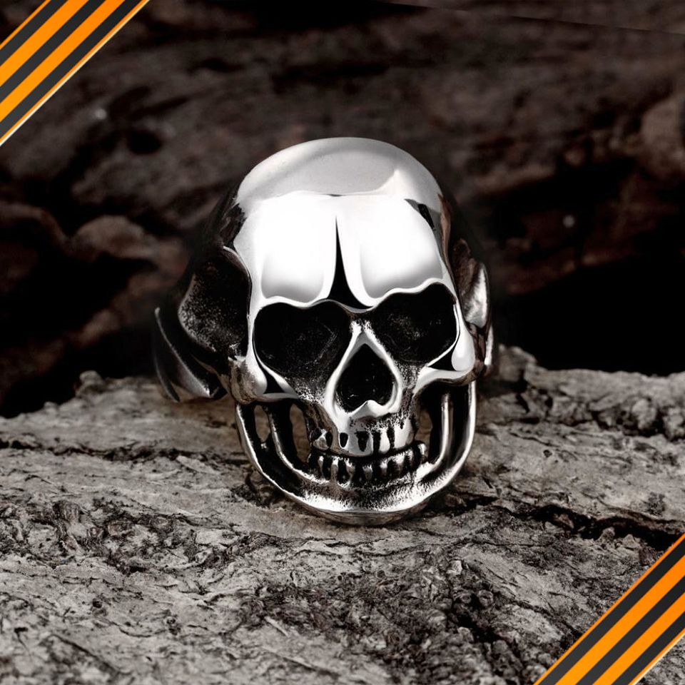 Edelstahl Skull Ring Totenkopf Siegelring silber NEU in Wiesbaden