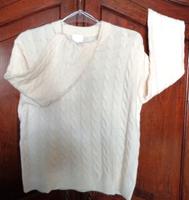 Pullover cremeweiß Gr. S (eher M) -NEU- Hessen - Wiesbaden Vorschau