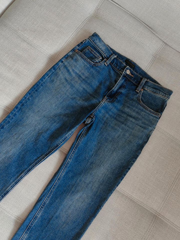 Uniqlo Gerade Jeans Straight Jeans Dunkelblau Slim Fit 26Inch in Würselen