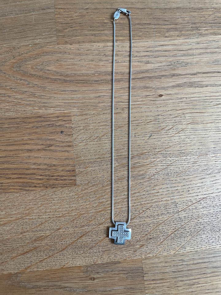 Esprit Kette mit Kreuz  Silber 925 in Hatzenbühl