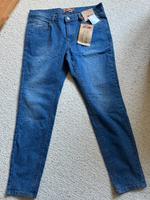Slim Jeans neu Gr 42 Essen-West - Holsterhausen Vorschau
