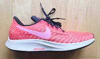 Nike WMNS Zoom Pegasus 35 Laufschuh Rot Gr. 37,5 Köln - Fühlingen Vorschau