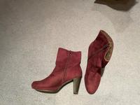 HALBSTIEFEL STIEFELETTEN WEINROT TAMARIS 41 WILDLEDER Bayern - Kolbermoor Vorschau