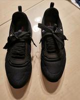 Prada Sneaker Schuhe Gr. 38,5 (neuwertig) Bayern - Eggenfelden Vorschau