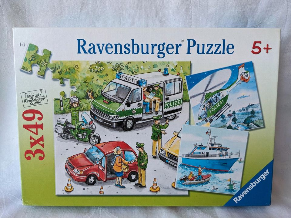 Ravensburger Puzzle 5+ 3x49 Polizeieinsatz Hubschrauber in Augsburg