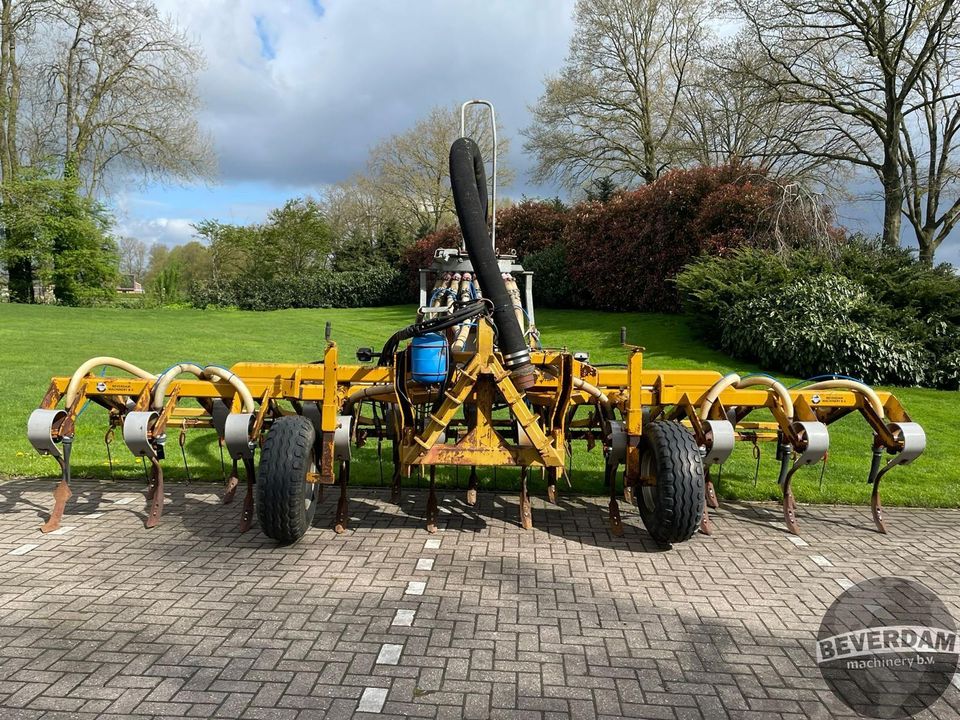 Peecon 6,50 Güllegrubber Teilbreitenschaltung in Uelsen