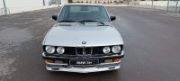 BMW 520i E28 mit Klima und Pheba Bodykit Hessen - Buseck Vorschau