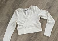 Langarmshirt Wickel-Shirt Shein S 36 Hessen - Rosbach (v d Höhe) Vorschau