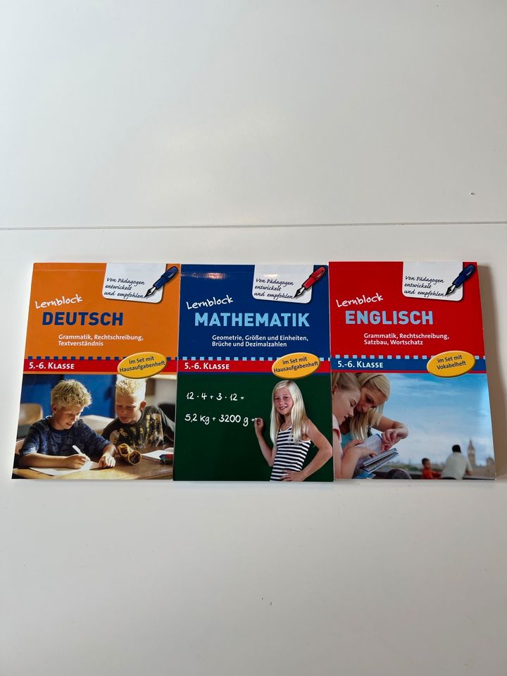 Duden Basiswissen Grundschule Mathe, Deutsch, Englisch mit CD in Berlin