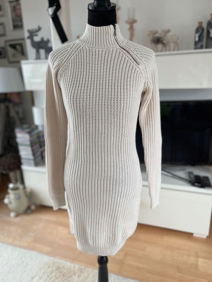 Strickkleid creme raffinierten Reisverschluss am Kragen S 36 Neu in Rostock