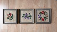 3 Bilder mit Blumenmotiv gestickt ca. 20 x 20 cm im silbergrauen Nordrhein-Westfalen - Allagen Vorschau