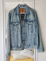 Levi's Jeansjacke Levis Jeansjacke Größe M neu Nordrhein-Westfalen - Siegburg Vorschau