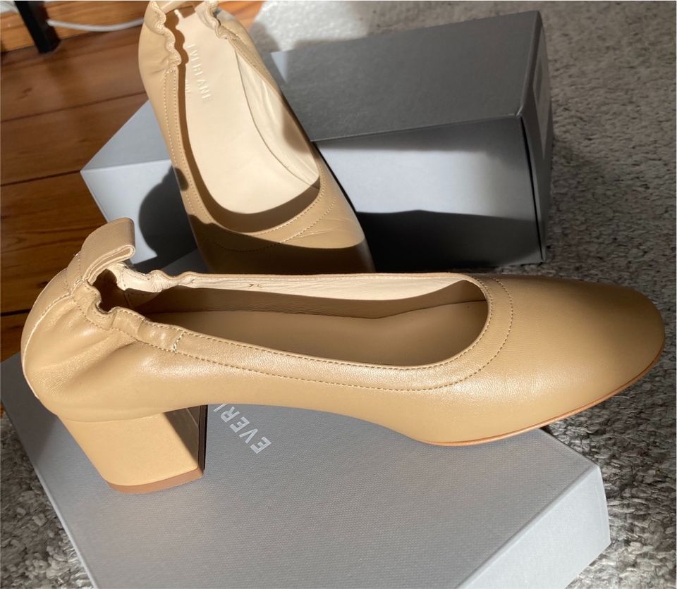 Everlane, day heel, Größe 7 1/2, 38, beige, pumps in Berlin