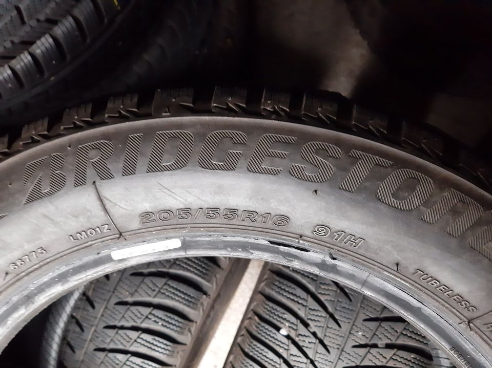 205/ 55 R16 M&S reifen Bridgestone Blizzak LM in Berlin