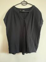 Bequemes T-Shirt Mullstoff 44/46 Hessen - Haiger Vorschau