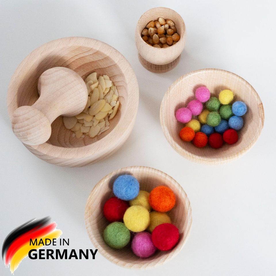 Montessori Holzschalen und Mörser-Set, Eierbecher in Solingen