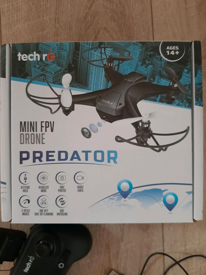 Tech R Predator Mini Drohne mit HD Kamera Quadrocopter Anfänger in Oberschneiding