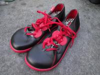 Fetzige Designer Schuhe von Clamp Gr. 40 schwarz/rot handgefertig Nordrhein-Westfalen - Gladbeck Vorschau