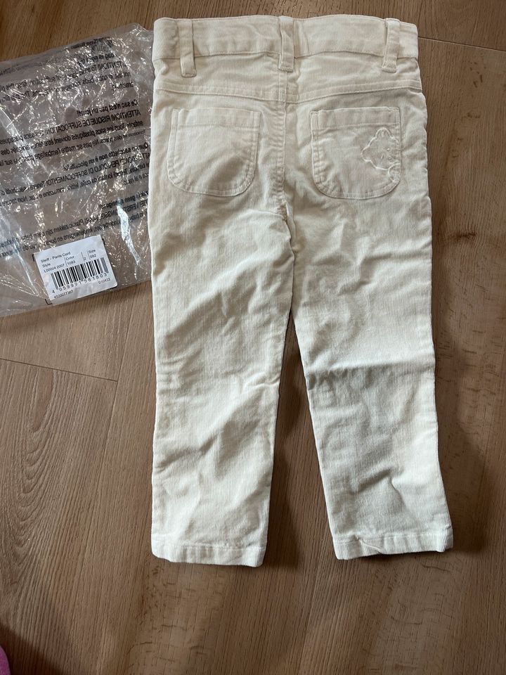 Steiff Jeans Hose neu mit Etikett 92 Einteiler lange Hose cordhos in Beelen