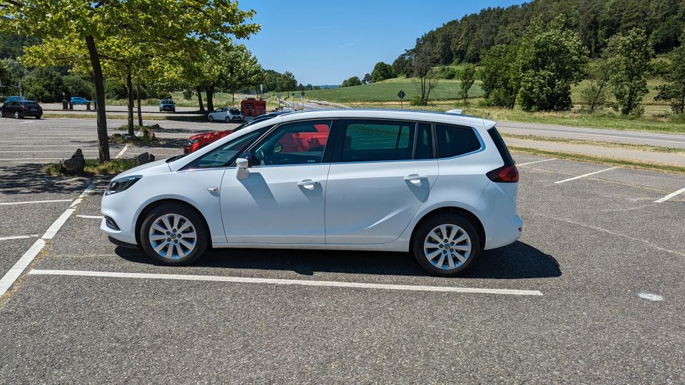 Opel Zafira 1.4 LPG INNOVATION /LEDER/NAVI/KAMERA in Stockach