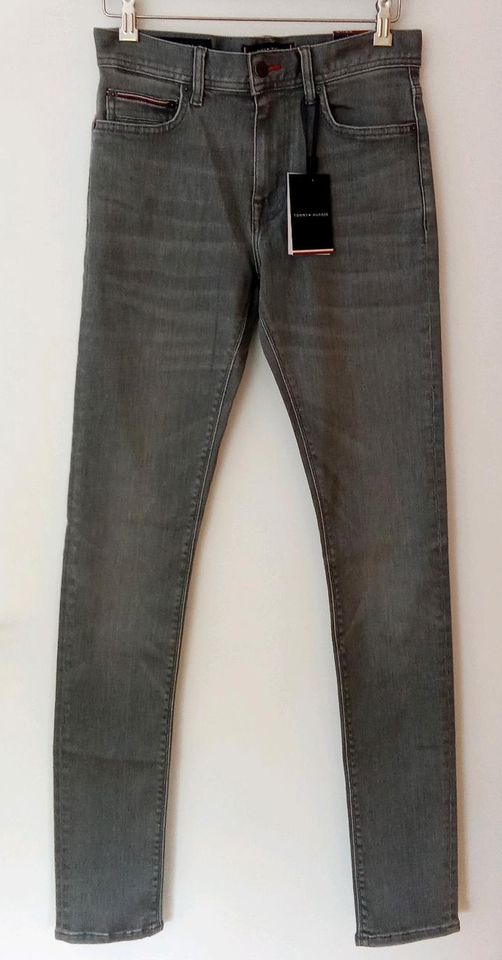 Tommy Hilfiger Gr. 28 Stretch Unisex Designerdenim in München