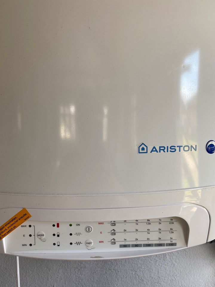 Warmwasserspeicher, Boiler, 80 Liter,Ariston Titanium Plus in Engelsberg