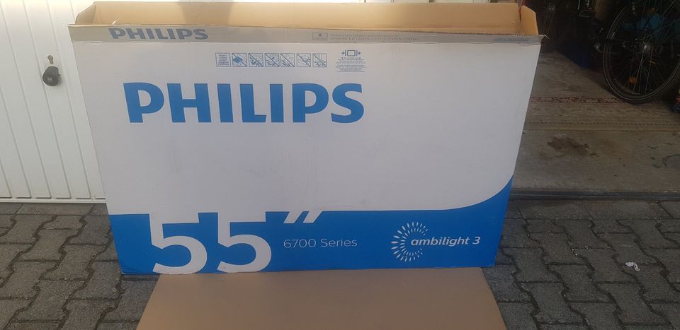 Fernseher LED Philips 55PUS6704 Modell 2019 in Darmstadt