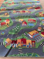 Kinder Spiel Teppich Little Village Grün 200x140 cm Bayern - Alzenau Vorschau