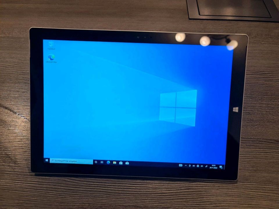 Microsoft Surface Pro 3 i5 8GB RAM Win10 Pro 256GB SSD in Magdeburg