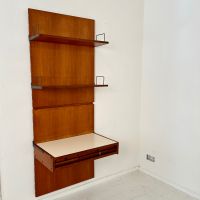 Mid Century Schreibtisch Regalwand aus Teak, Italien um 1960 Friedrichshain-Kreuzberg - Kreuzberg Vorschau