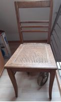 Antiker Stuhl Holz braun sehr guter Zustand Hessen - Vellmar Vorschau