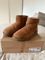 UGG Mini II Rheinland-Pfalz - Waldrach Vorschau