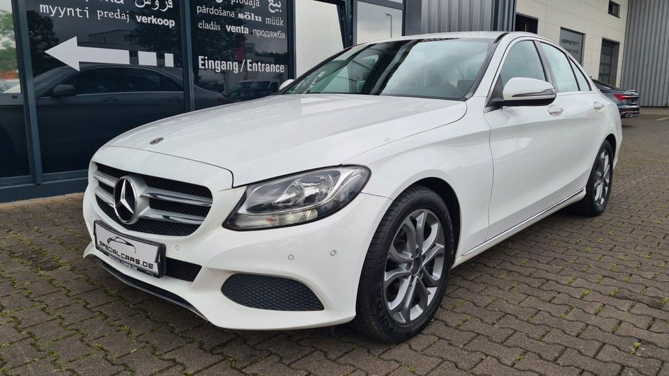 Mercedes-Benz C 180 BlueTec 7G Tronic - NAVI - AHK - in Offenbach